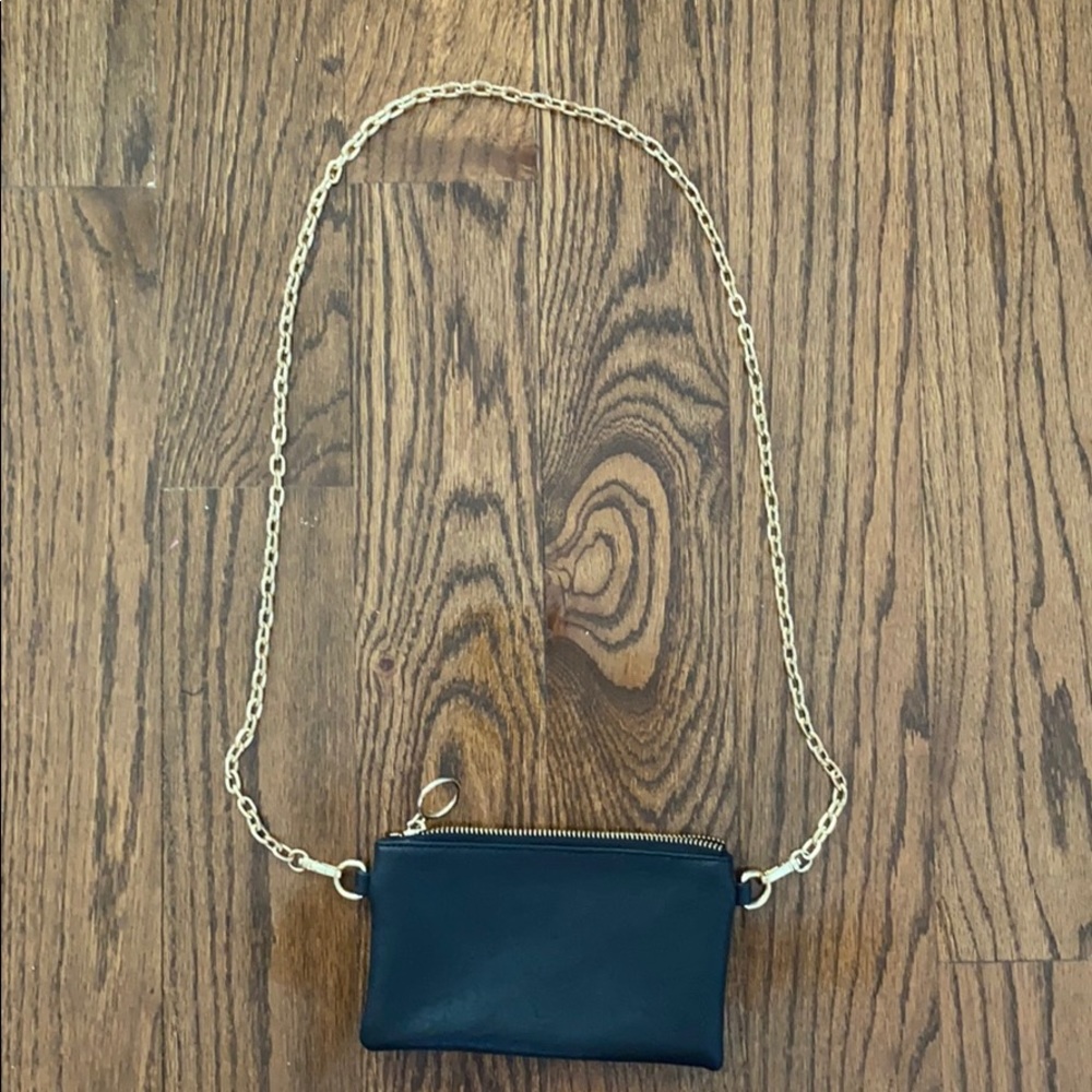 black cross body purse